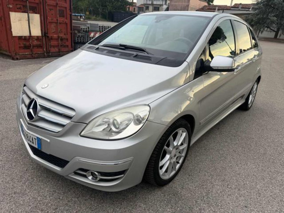 Mercedes-Benz Classe B 180 CDI (4)