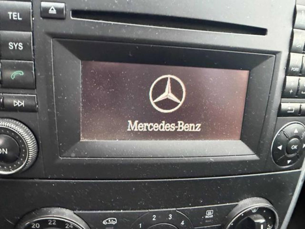Mercedes-Benz Classe B 180 CDI (14)