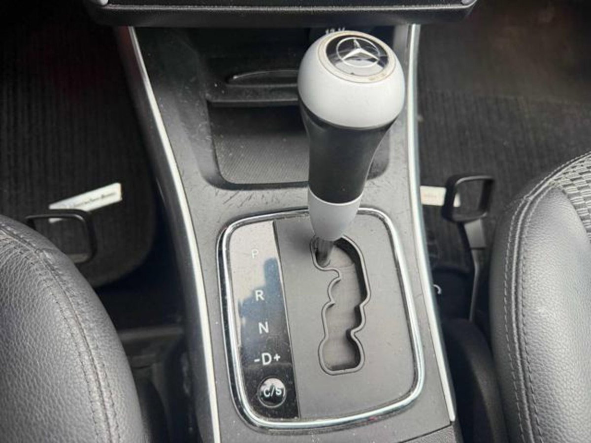 Mercedes-Benz Classe B 180 CDI (13)