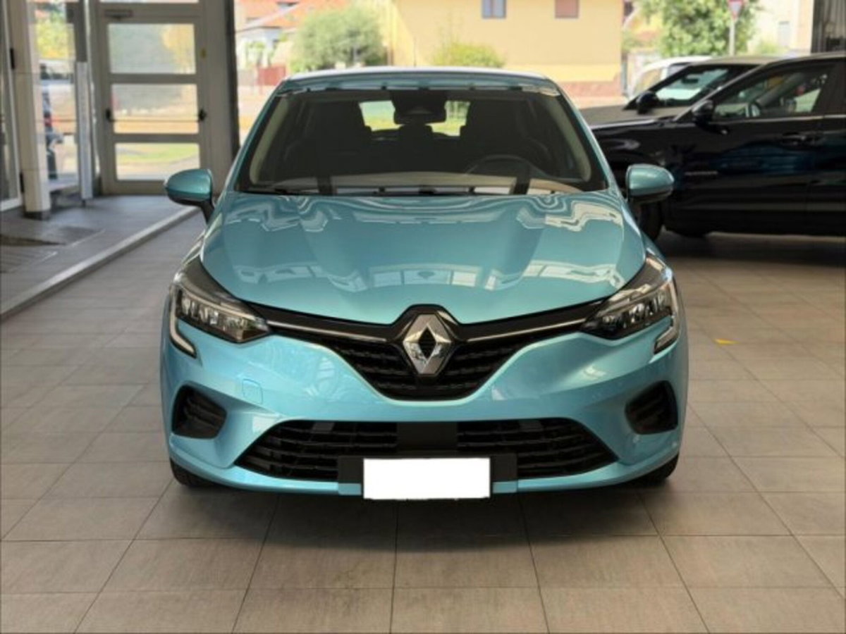 Renault Clio Full Hybrid E-Tech 140 CV 5 porte Intens (2)