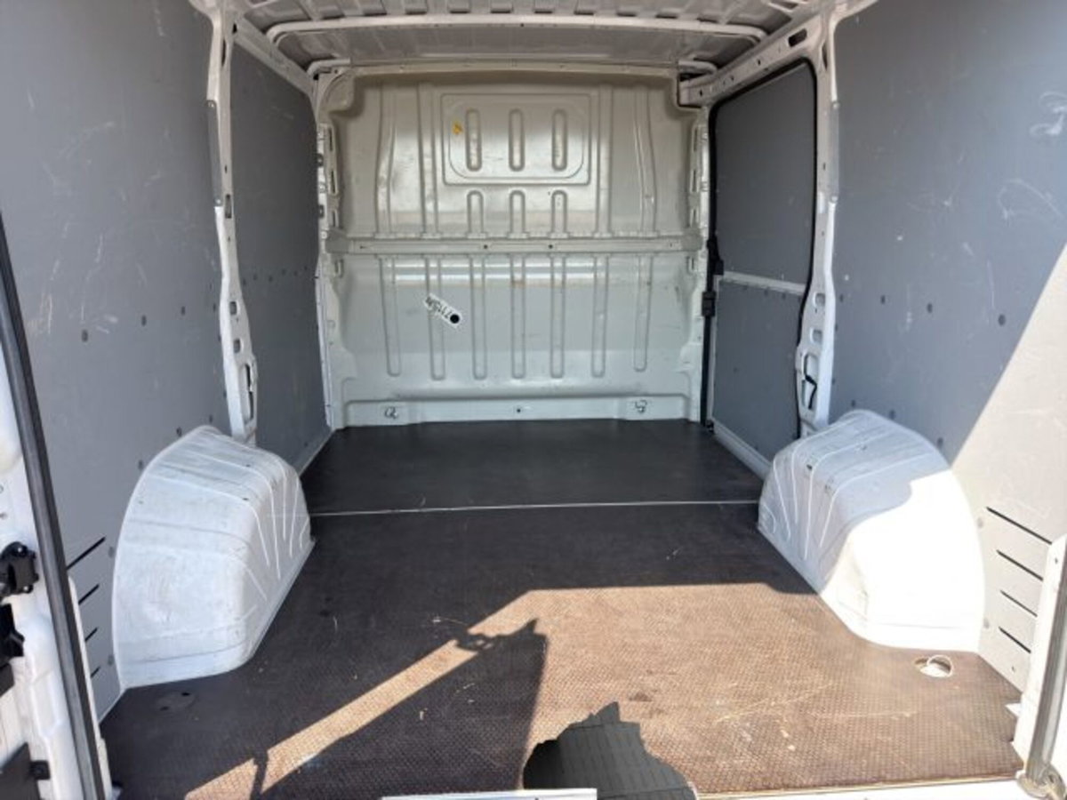 Fiat Ducato Furgone 30 2.2 MJT PC-TN Furgone (12)