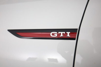 Volkswagen Golf 2.0 TSI GTI DSG (15)