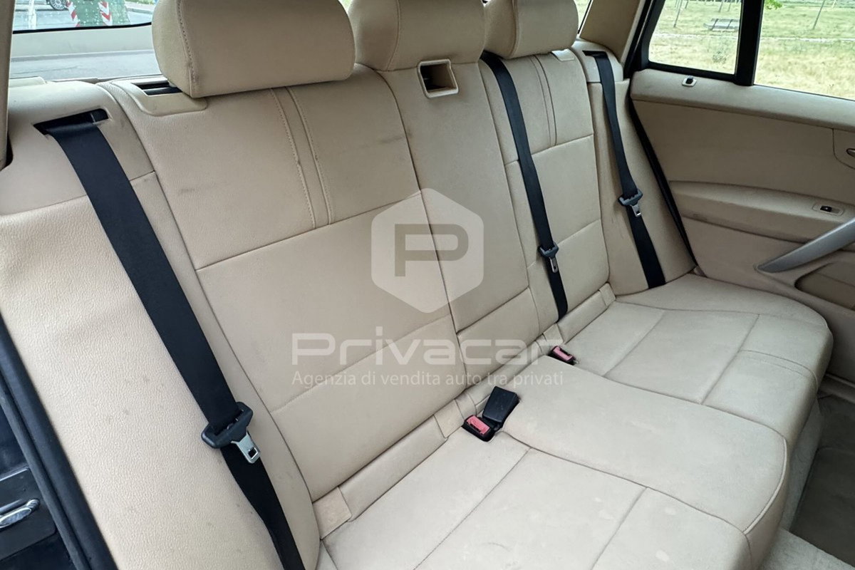 BMW X3 2.0d cat Eletta (13)