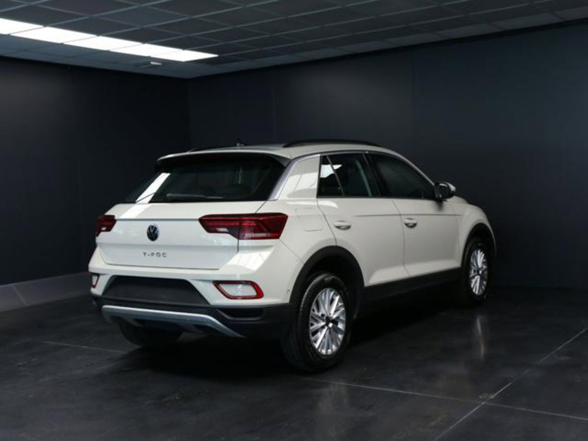 Volkswagen T-Roc 1.0 TSI Life (3)