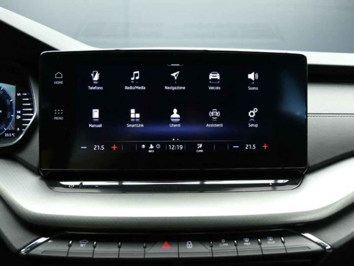 Skoda Octavia Station Wagon 2.0 TDI EVO SCR DSG Wagon Executive (14)