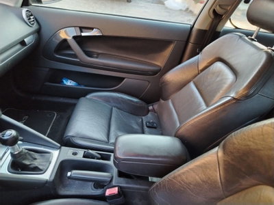 Audi A3 2.0 16V TDI Ambition (10)