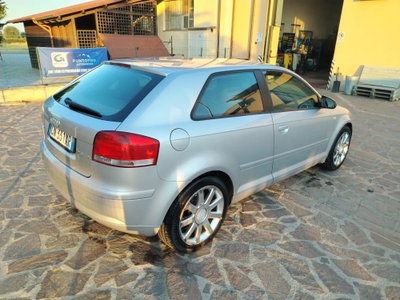 Audi A3 2.0 16V TDI Ambition (9)