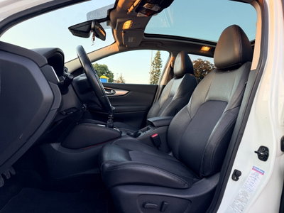 Nissan Qashqai 1.6 dCi 2WD Tekna (12)