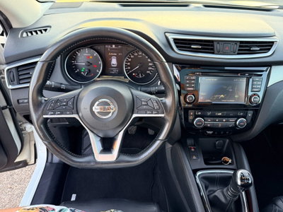 Nissan Qashqai 1.6 dCi 2WD Tekna (16)