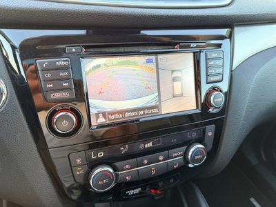 Nissan Qashqai 1.6 dCi 2WD Tekna (18)