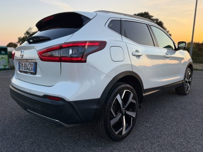 Nissan Qashqai 1.6 dCi 2WD Tekna (8)