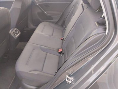 Volkswagen Golf 2.0 TDI DSG 5p. Business BlueMotion Technology (9)