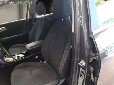 Kia Sportage 1.6 crdi mhev Business dct (12)