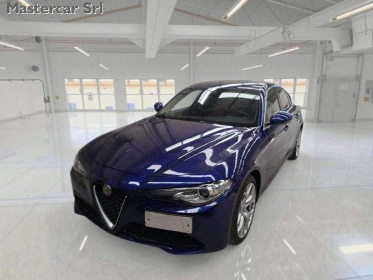 Alfa Romeo Giulia 2.2 Turbodiesel 190 CV AT8 Executive (2)