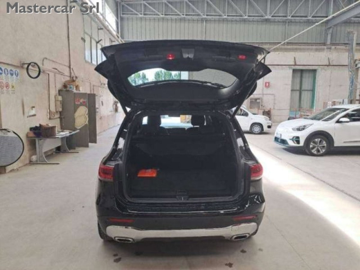 Mercedes-Benz GLB 200 d Automatic 4Matic Sport Plus (5)