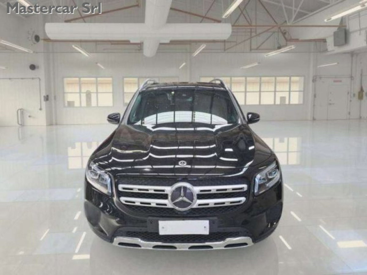 Mercedes-Benz GLB 200 d Automatic 4Matic Sport Plus (6)