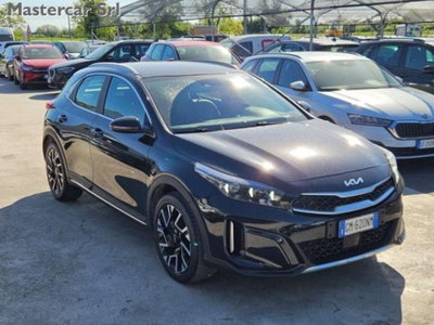 Kia XCeed 1.6 crdi mhev Business 136cv dct (8)