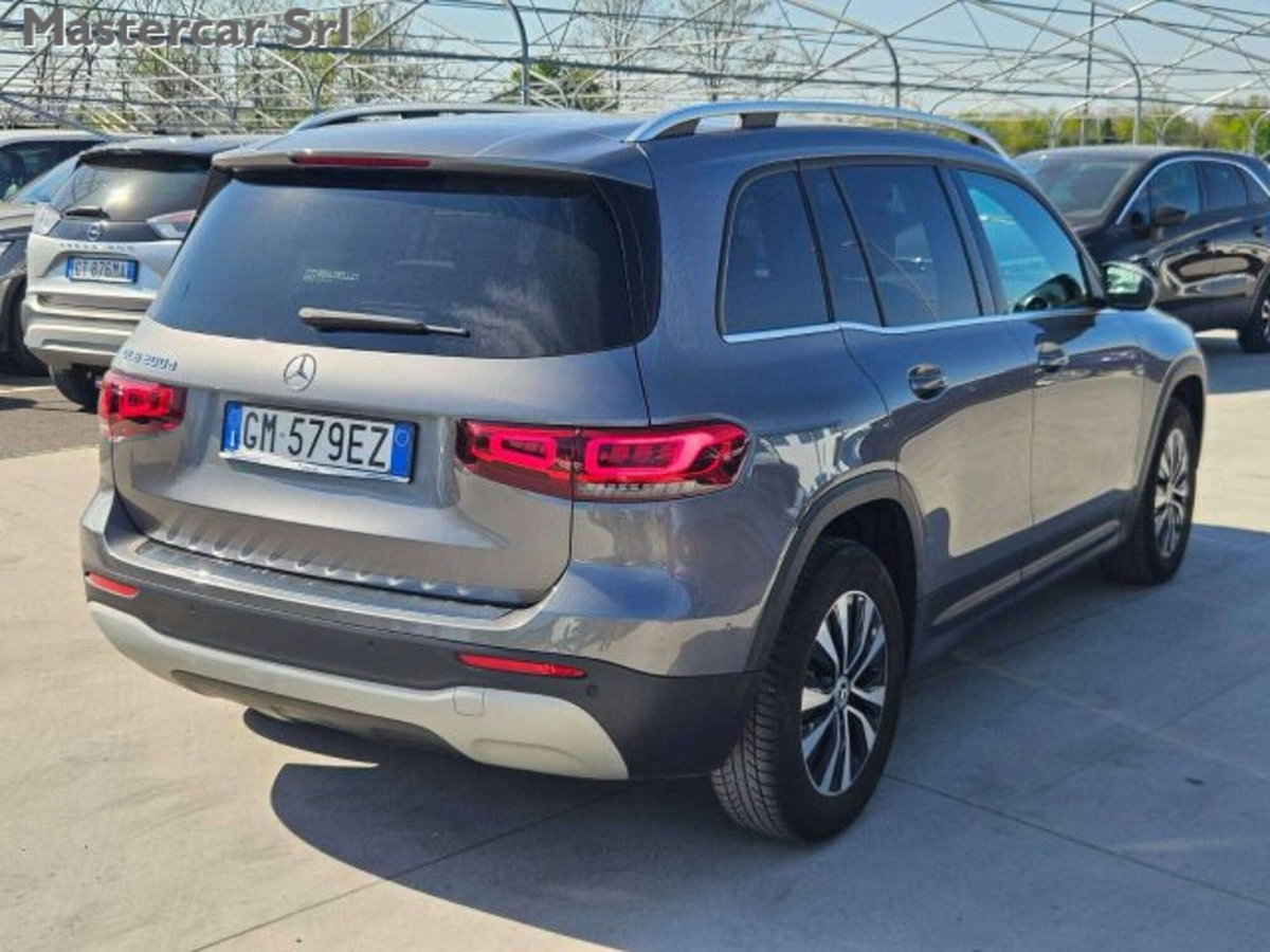 Mercedes-Benz GLB 200 d Business Extra auto 7p.ti (6)