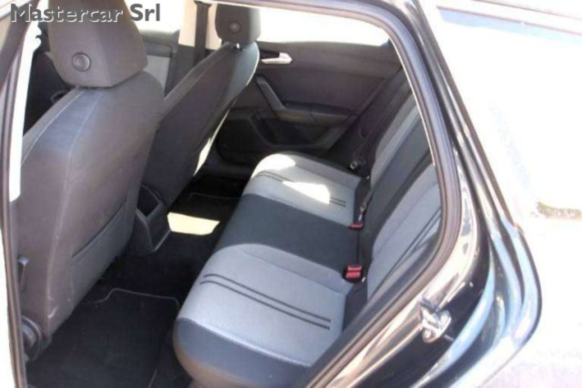 SEAT Leon ST Sportstourer 1.0 etsi Style 110cv dsg (6)