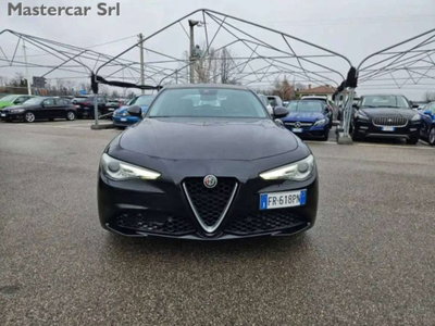 Alfa Romeo Giulia 2.2 Turbodiesel 180 CV AT8 AWD Q4 Super (8)