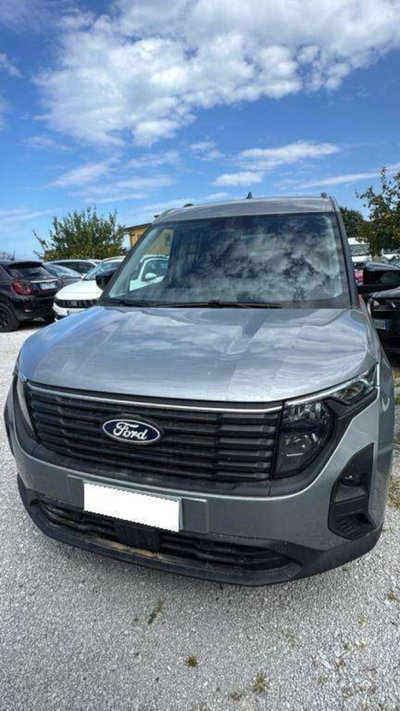 Ford Tourneo Courier 1.0 EcoBoost 100 CV Titanium usata