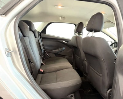 Ford Focus 1.6 120 CV GPL Titanium (14)