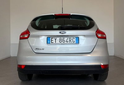 Ford Focus 1.6 120 CV GPL Titanium (4)