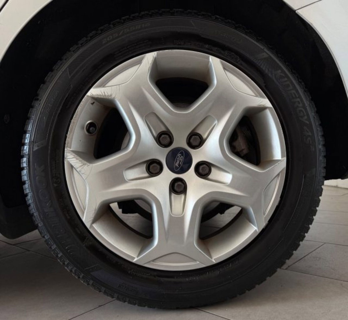 Ford Focus 1.6 120 CV GPL Titanium (8)
