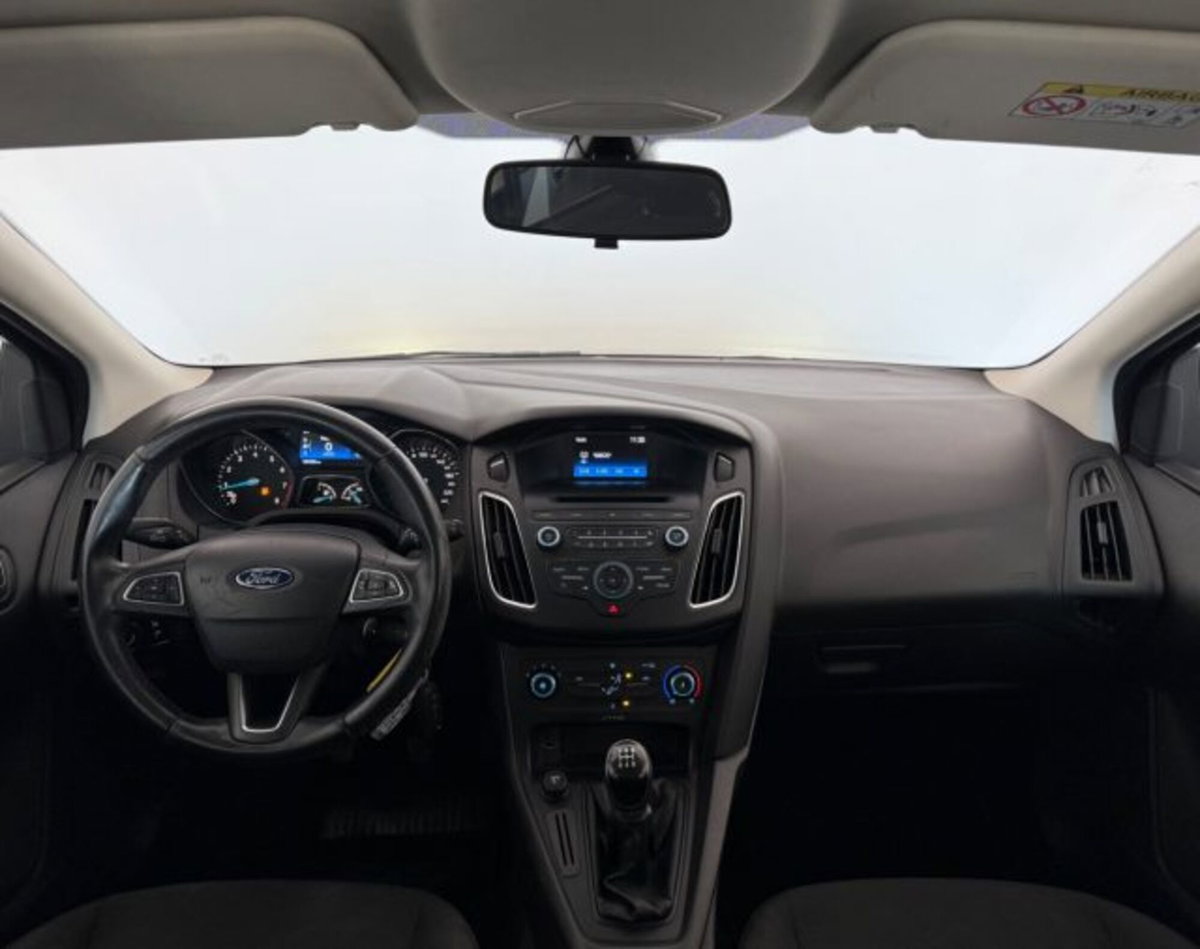 Ford Focus 1.6 120 CV GPL Titanium (9)
