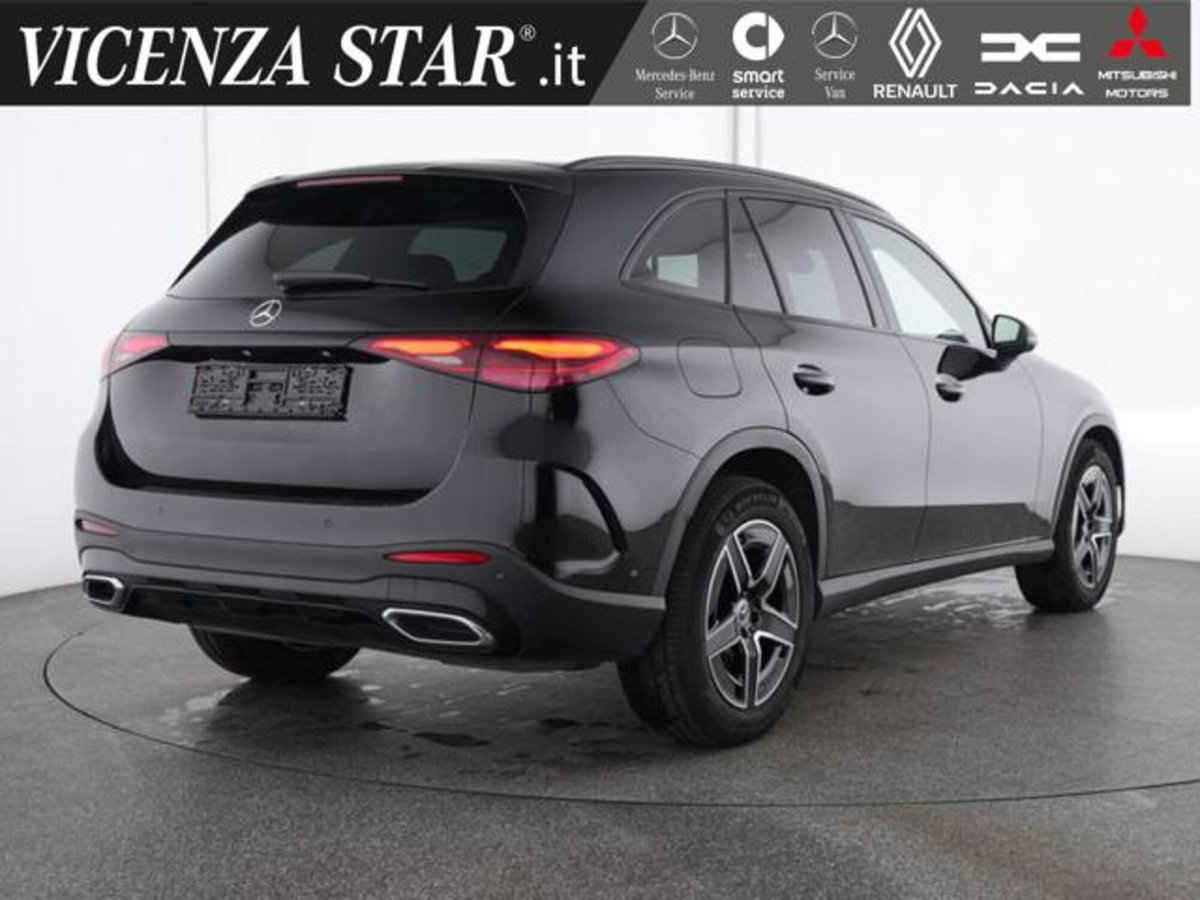 Mercedes-Benz GLC Coupé 200 d AMG Line Premium Plus 4matic auto (3)