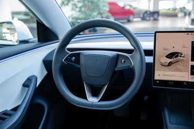 Tesla Model 3 Model 3 Long Range RWD (13)