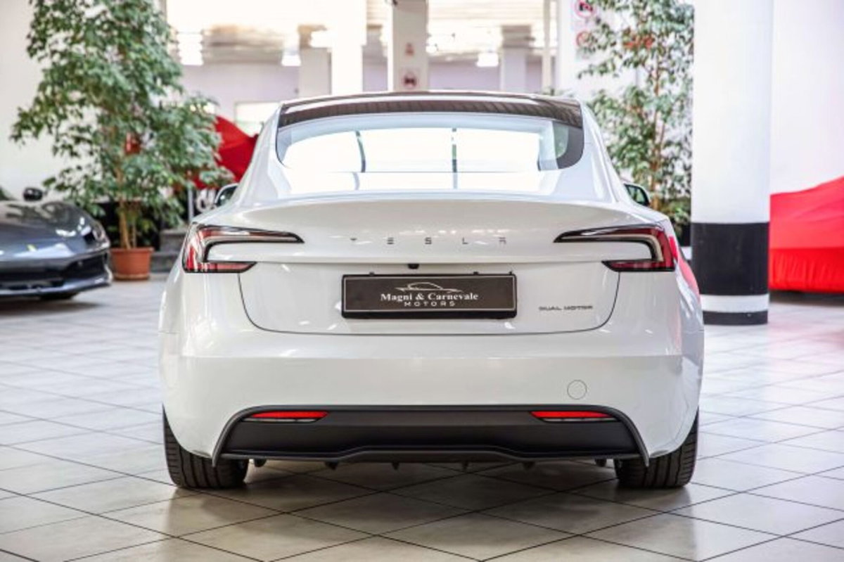 Tesla Model 3 Model 3 Long Range RWD (6)