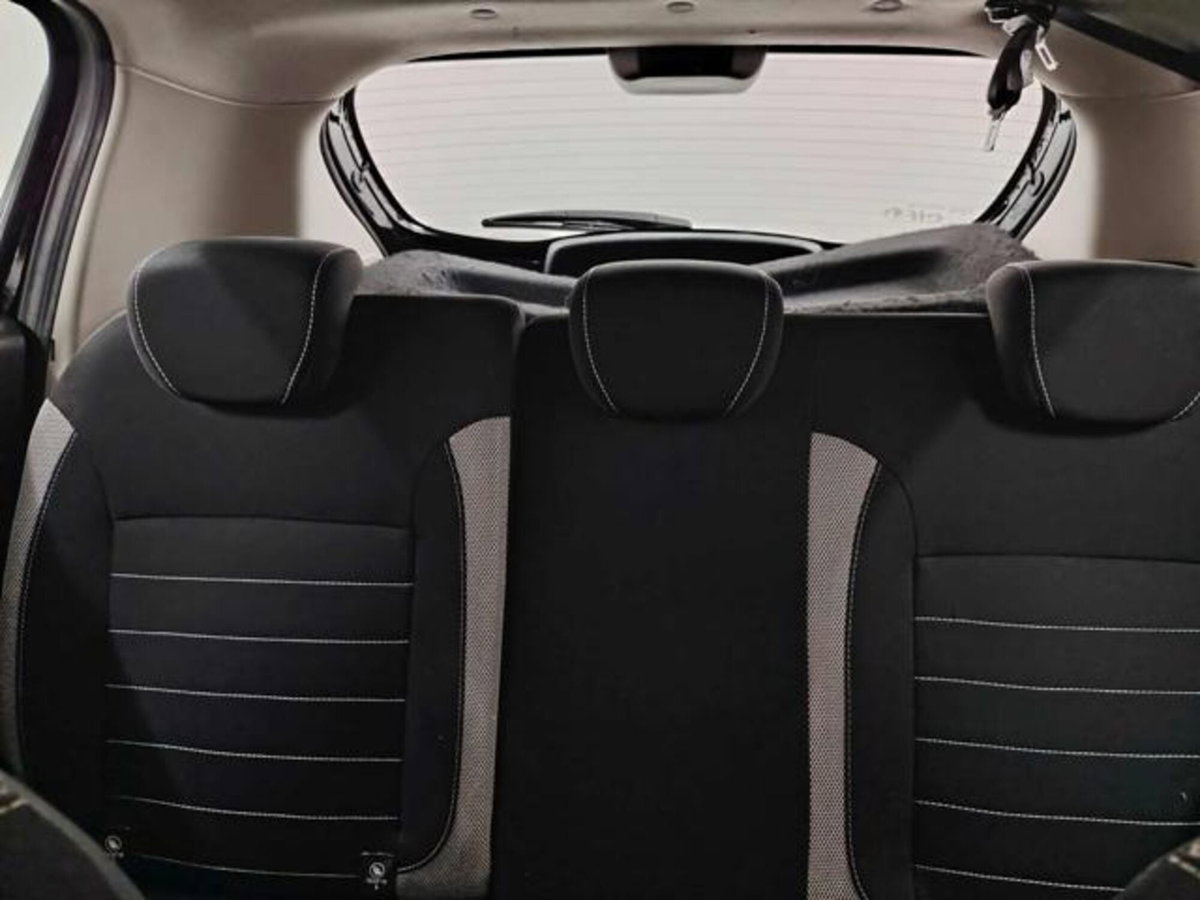 Dacia Sandero 0.9 TCe 12V TurboGPL 90CV Start&Stop Comfort (8)