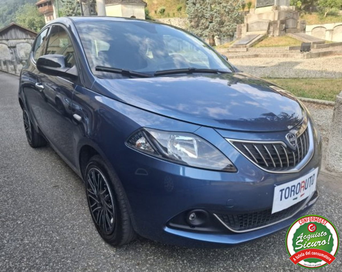 Lancia Ypsilon 1.0 FireFly 5 porte S&S Hybrid Ecochic Gold