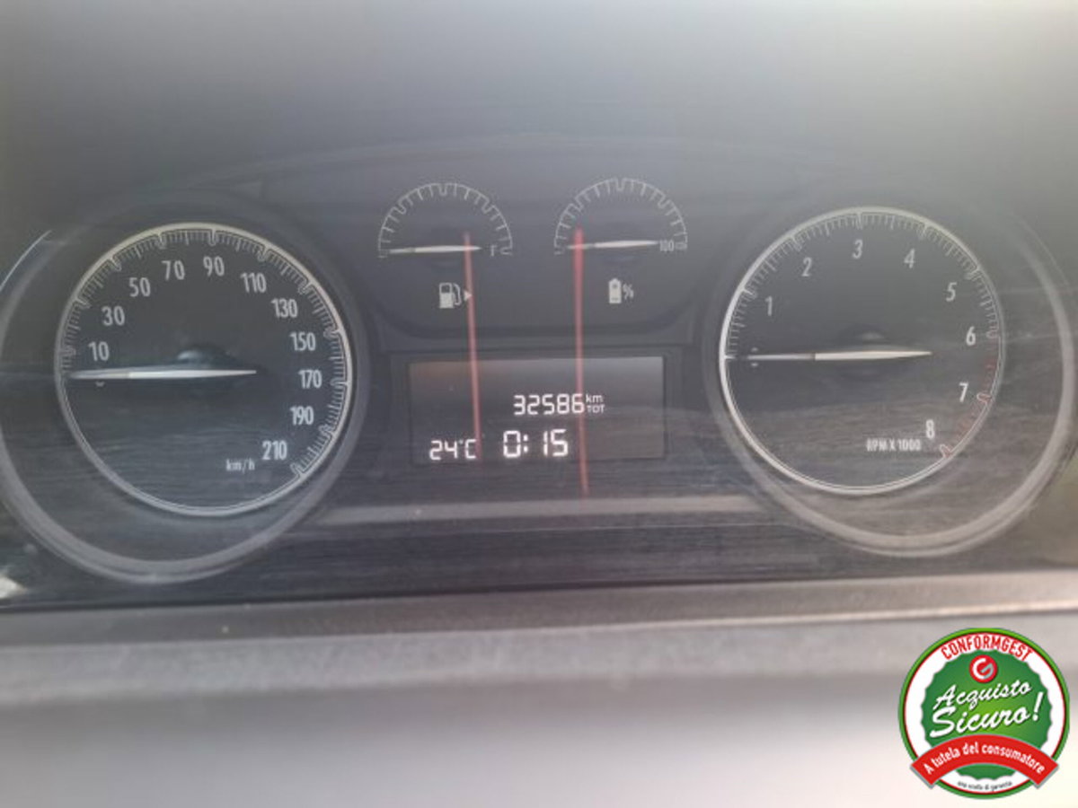 Lancia Ypsilon 1.0 FireFly 5 porte S&S Hybrid Ecochic Gold (14)