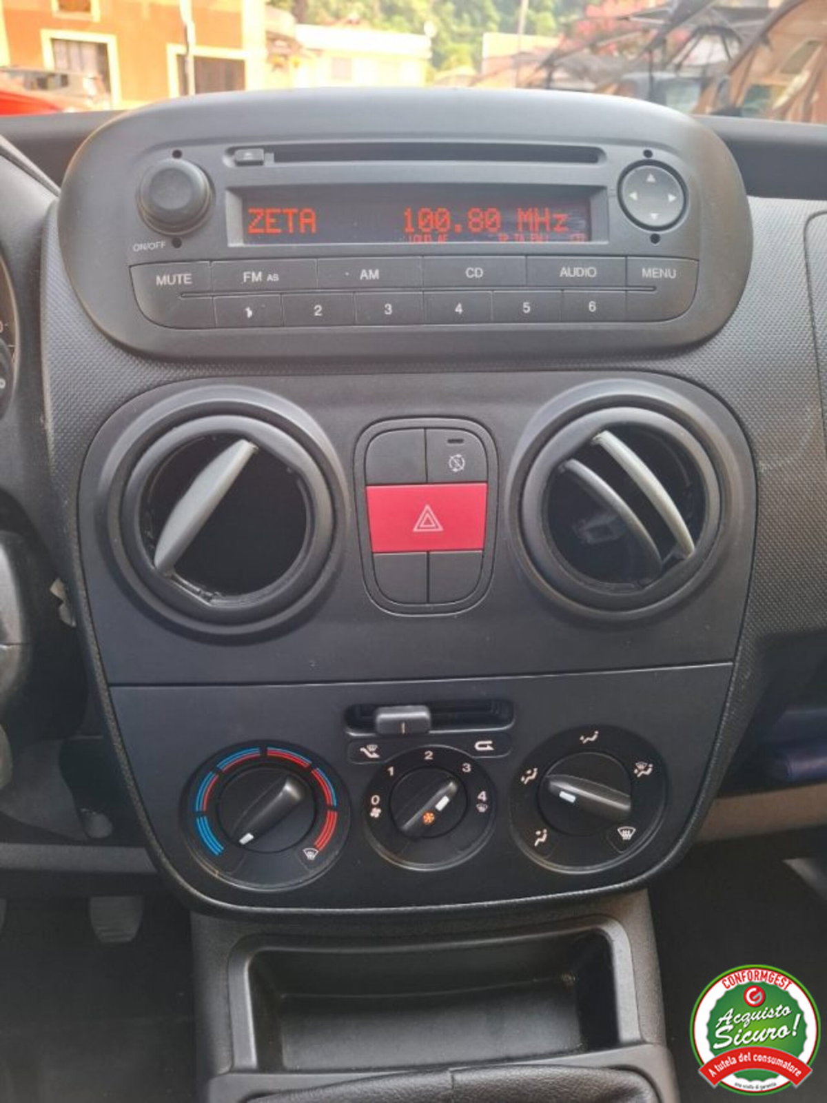 Fiat Fiorino 1.3 MJT 75CV Furgone (12)