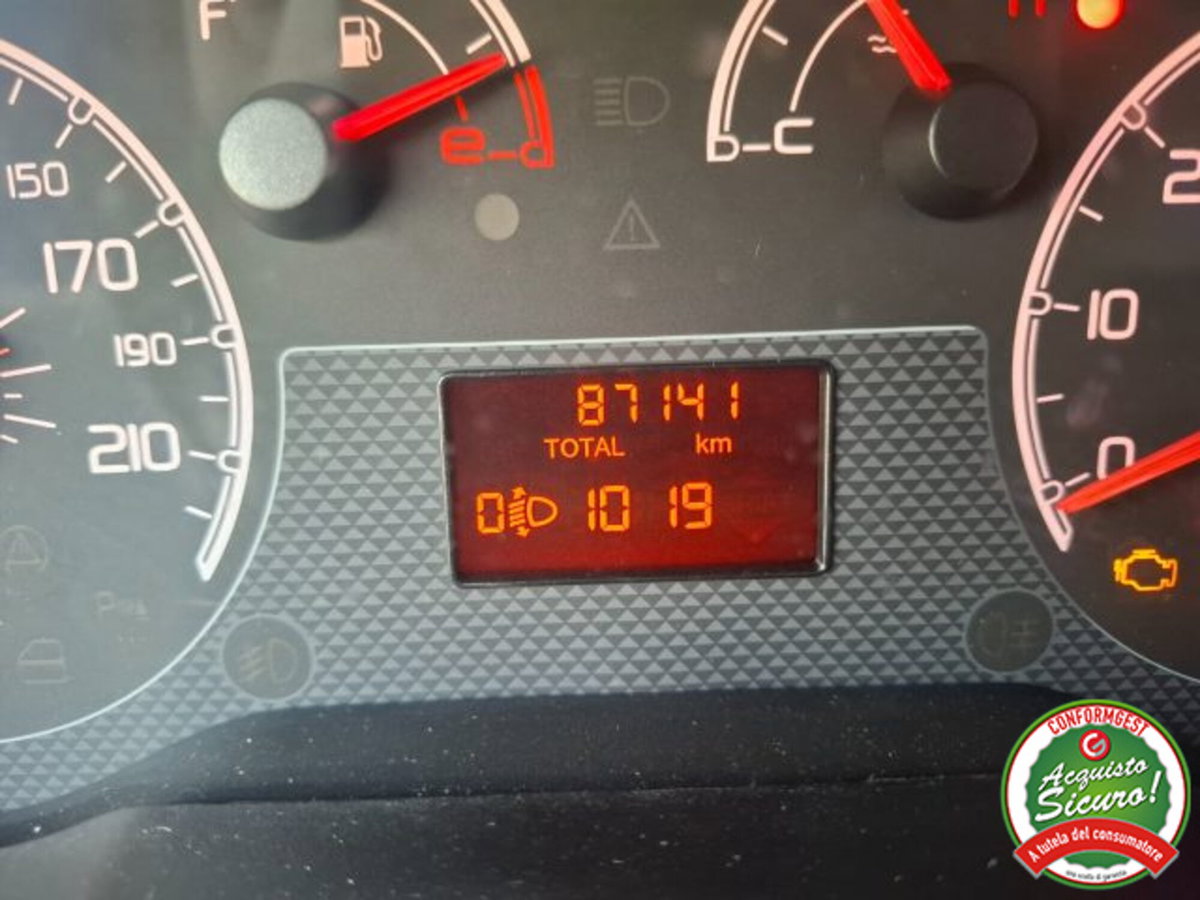 Fiat Fiorino 1.3 MJT 75CV Furgone (13)