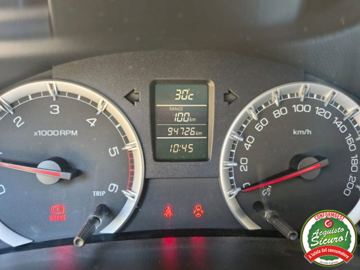 Suzuki Swift 1.3 DDiS 5 porte B-Cool (14)