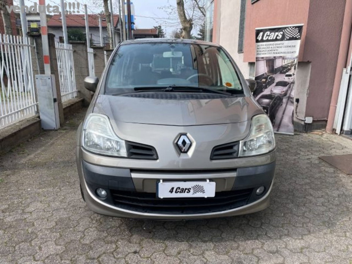 Renault Modus 1.2 16V TCE Dynamique (3)