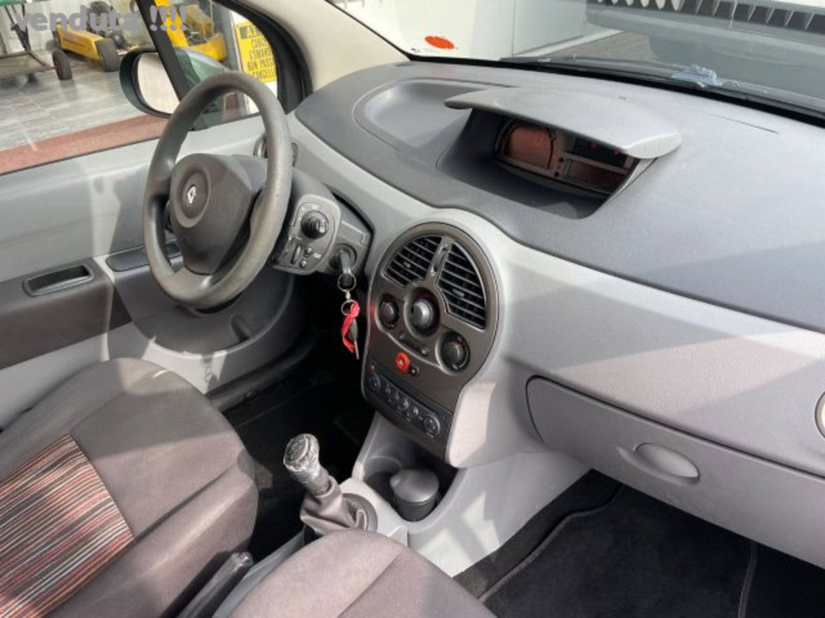 Renault Modus 1.2 16V TCE Dynamique (8)