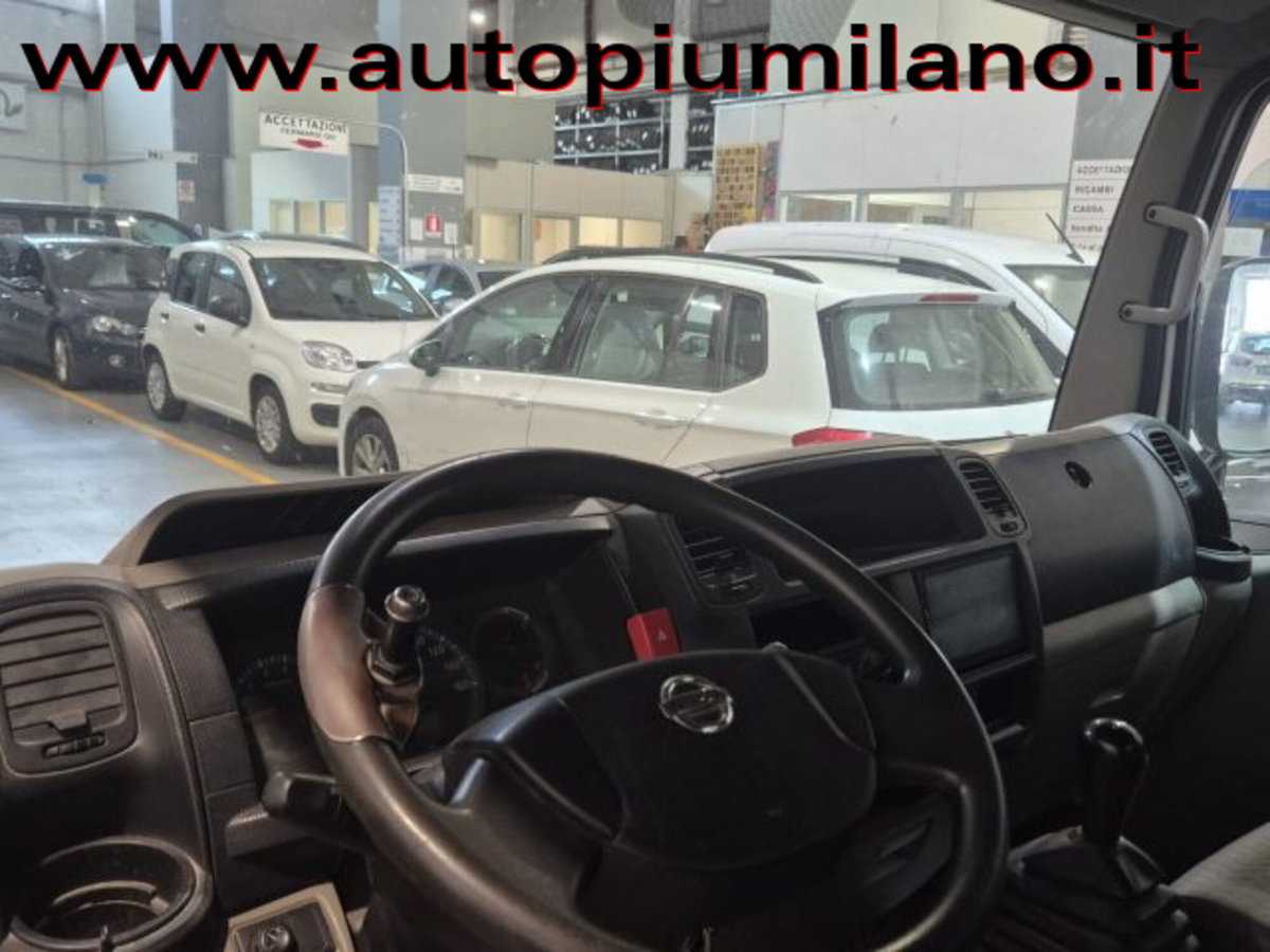 Nissan Cabstar 35.13 2.5 TDI 130CV PC-RG Cabinato Easy (10)