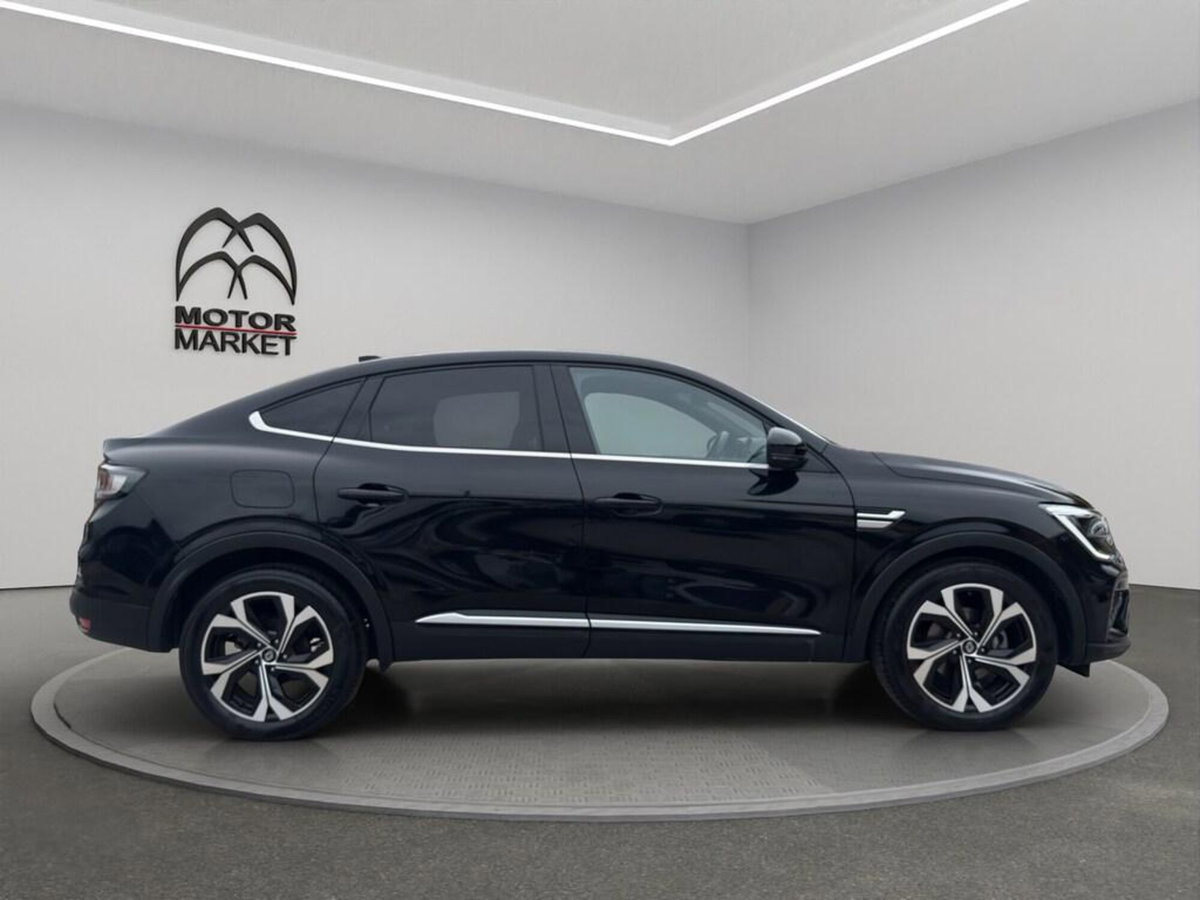 Renault Arkana 1.6 full hybrid Techno 145cv (4)