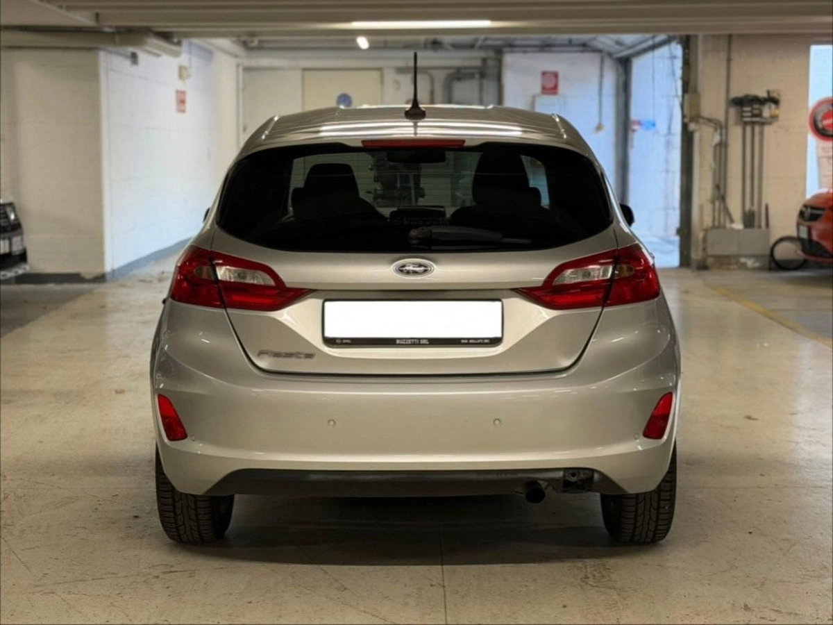 Ford Fiesta 1.1 75 CV GPL 5 porte Titanium (5)