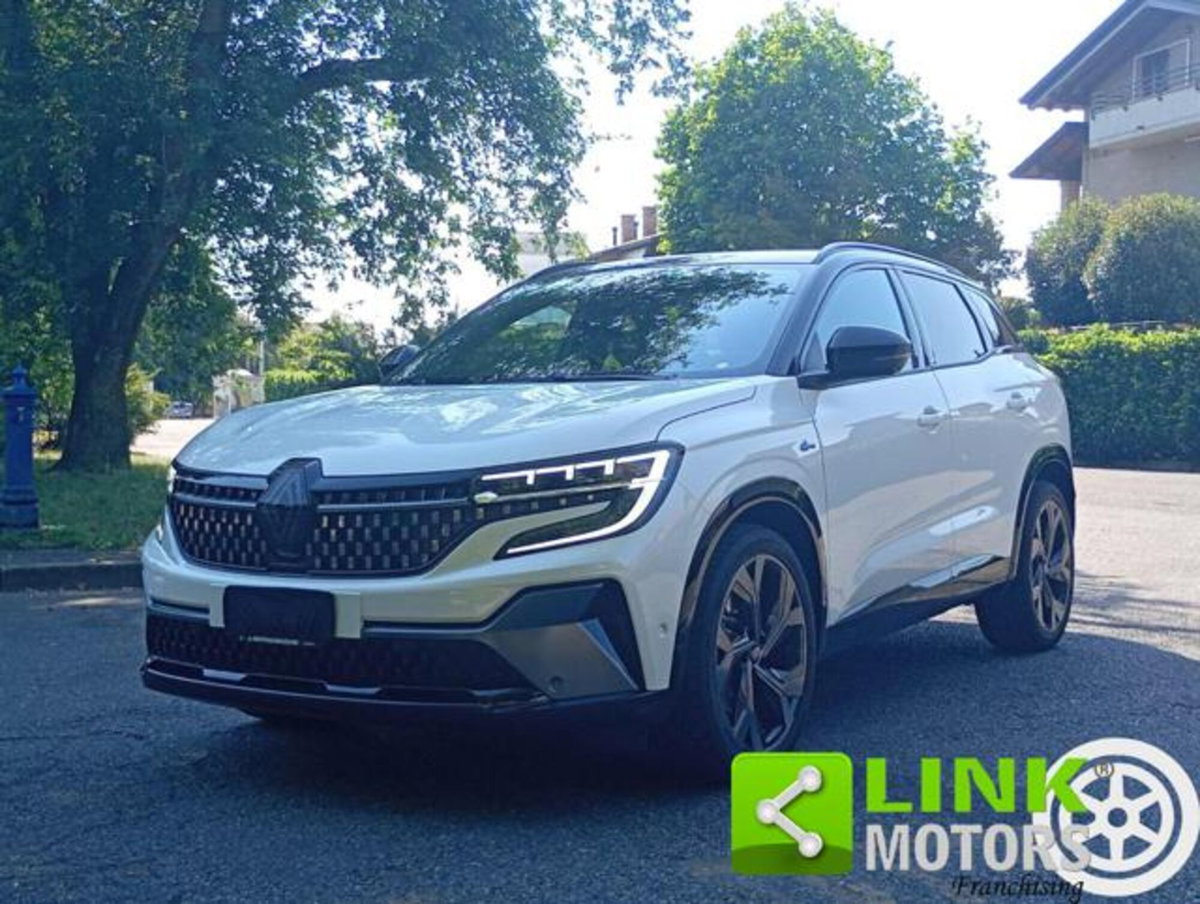 Renault Austral 1.2 full hybrid Iconic Esprit Alpine 200cv auto