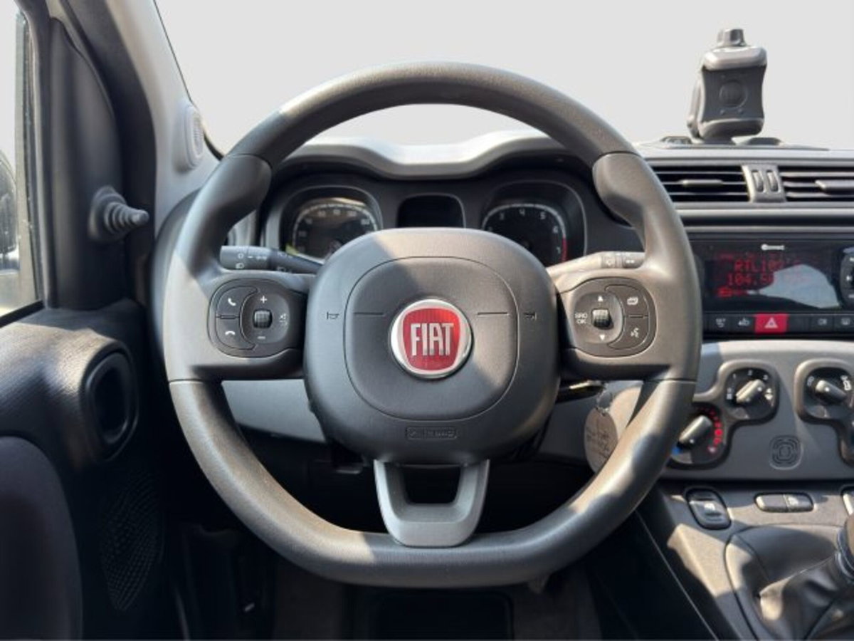 Fiat Panda 1.0 FireFly S&S Hybrid City Cross (13)