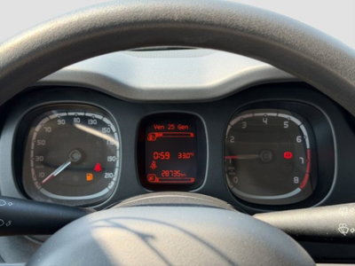 Fiat Panda 1.0 FireFly S&S Hybrid City Cross (15)