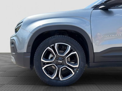 Jeep Avenger 1.2 turbo Summit fwd 100cv (16)