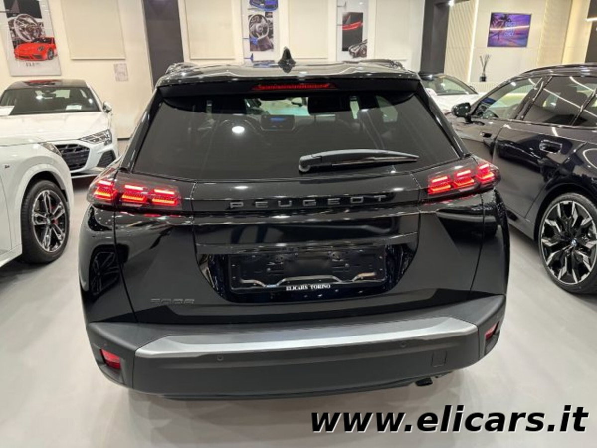 Peugeot 2008 PureTech 100 S&S Allure (6)
