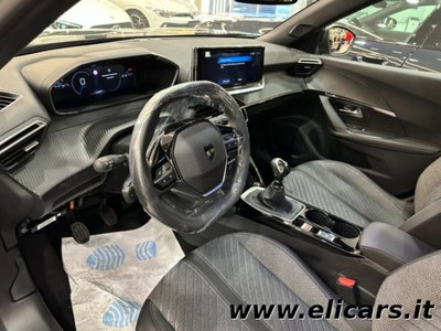 Peugeot 2008 PureTech 100 S&S Allure (8)