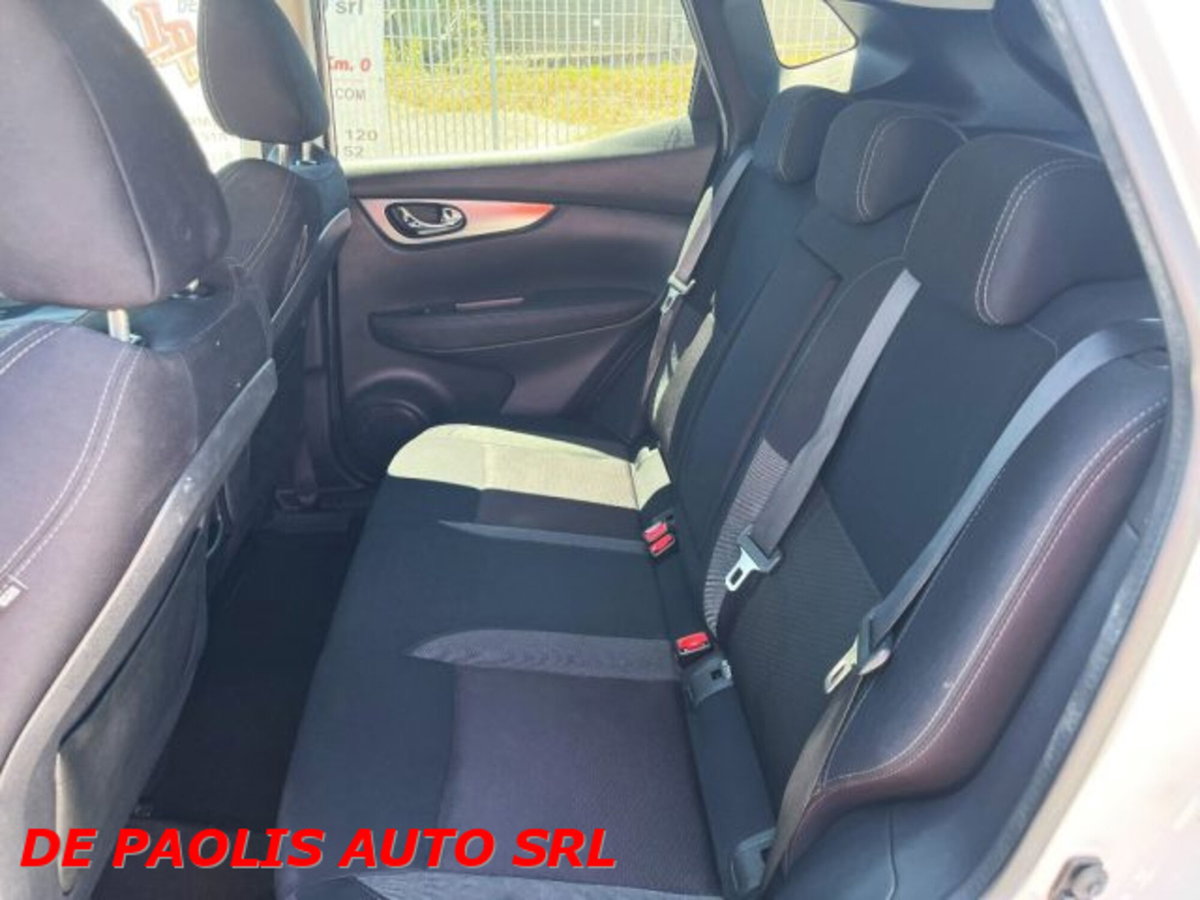 Nissan Qashqai 1.5 dCi 115 CV N-Connecta (8)